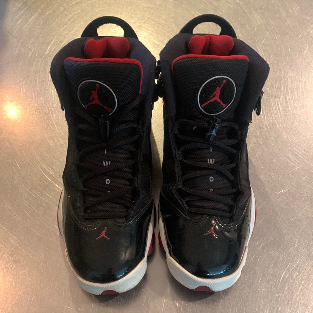 COPY - Nike air Jordan’s 6 rings